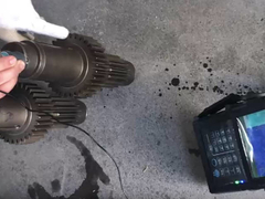 UT portatile (controllo a ultrasuoni) di alberi di ingranaggi